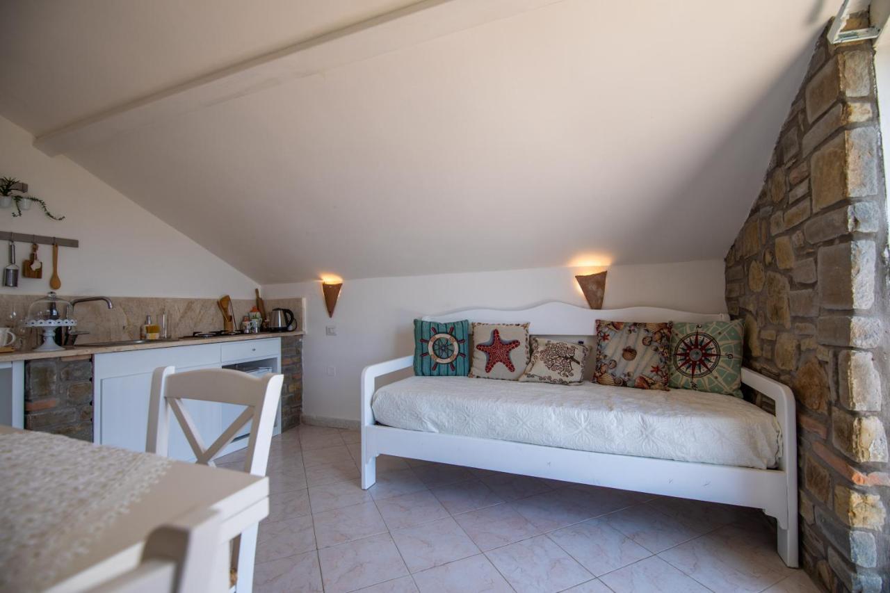 Madonna Della Scala Bed & Breakfast Castellabate Exterior photo
