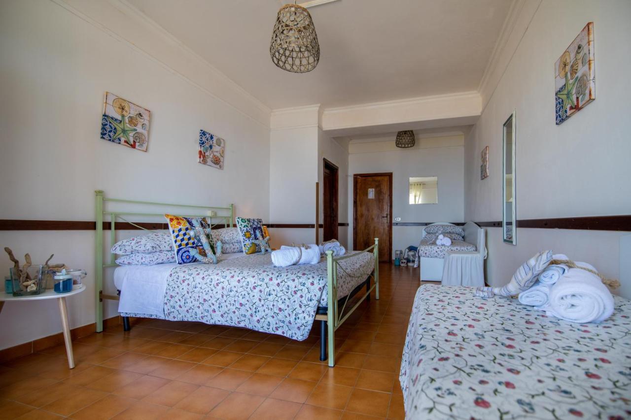 Madonna Della Scala Bed & Breakfast Castellabate Exterior photo